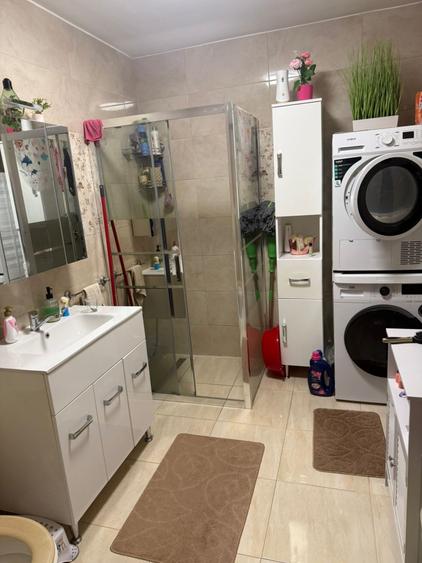 Apartament cu 3 camere , parter înalt,parcare inclusa - 7