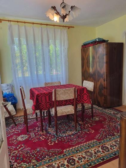 Casă cu 5 camere cu Teren 30000 Mp în Șirioara