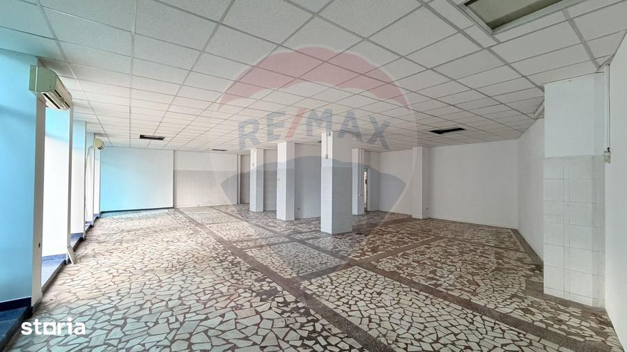 Spațiu comercial, de 135 mp, în Mazepa 2