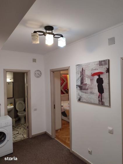 Apartament cu 3 camere decomandat în Obor