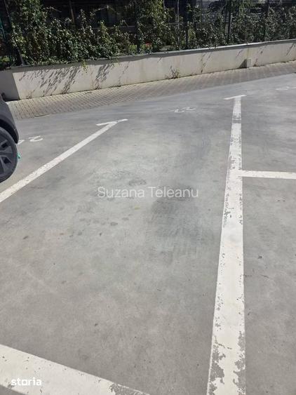 Inchiriez 2 camere tip studio cu parcare langa Coresi
