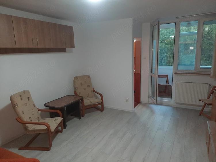 Persoana fizica dau in chirie garsoniera pe Strada Detunata - 8