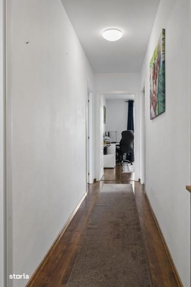 Casă cu 4 camere cu Teren 143 Mp în Corbeanca