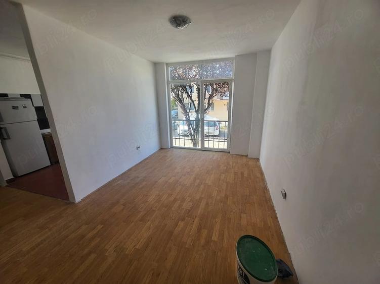 Garsonieră decomandată în Florești
