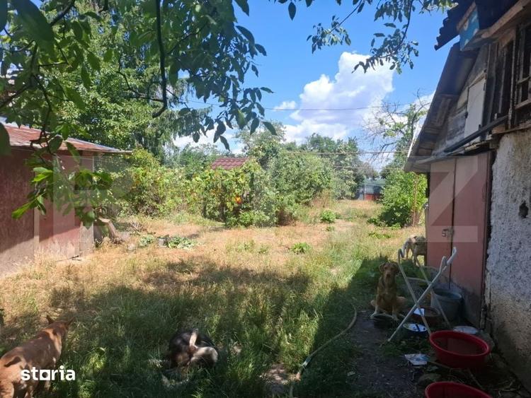 Casă cu 5 camere cu Teren 2100 Mp în Produlești