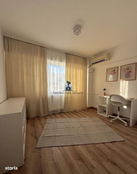 Apartament cu 4 camere decomandat în Berceni