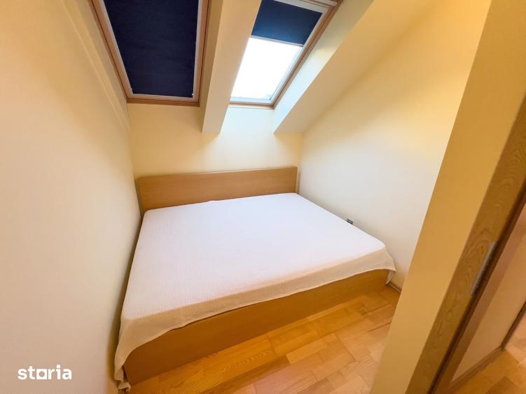 Casă cu 8 camere cu Teren 367 Mp în Râșca