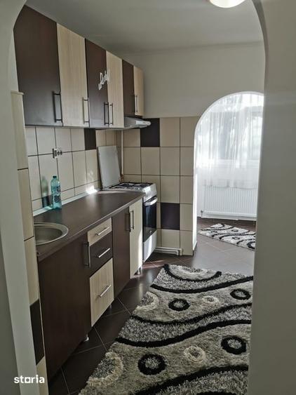 Apartament cu 2 camere decomandat în Nicolina