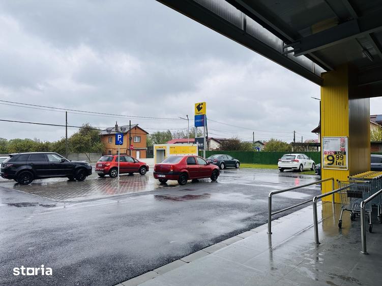 Spațiu comercial, de 1,200 mp, în Dragomirești-Vale