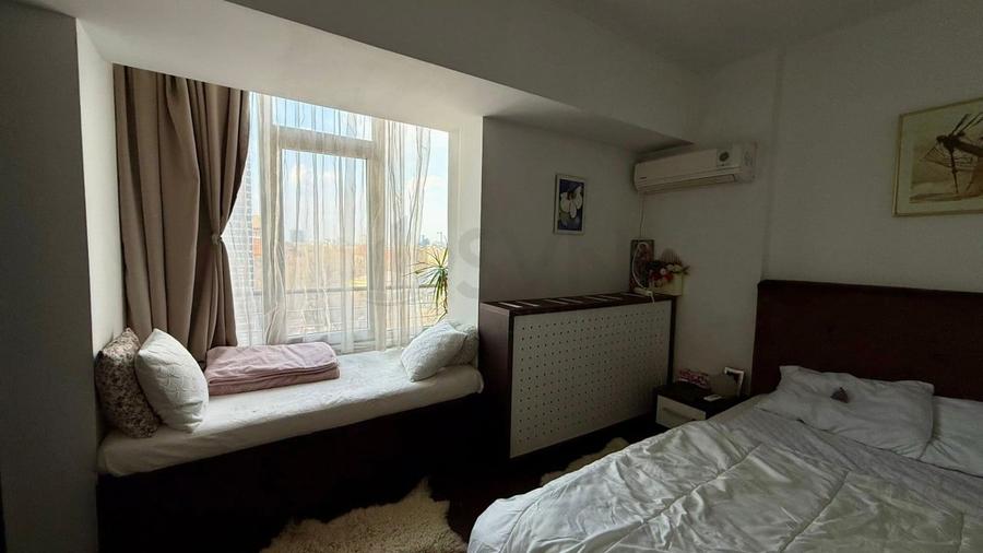 Apartament cu 2 camere decomandat, mobilat în Calea Victoriei
