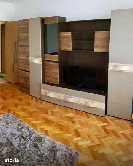 Apartament cu 2 camere decomandat, mobilat în Cornișa
