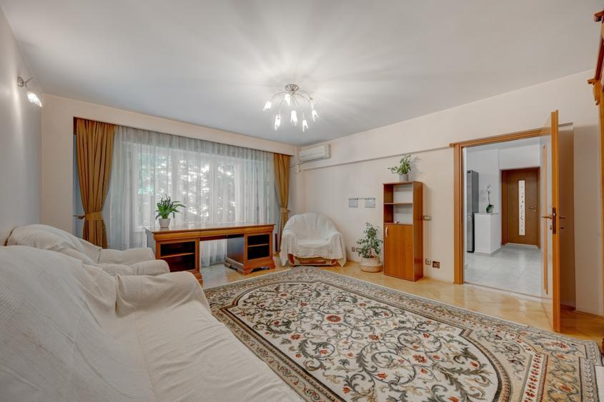 Apartament cu 2 camere decomandat, mobilat în P-ța Muncii