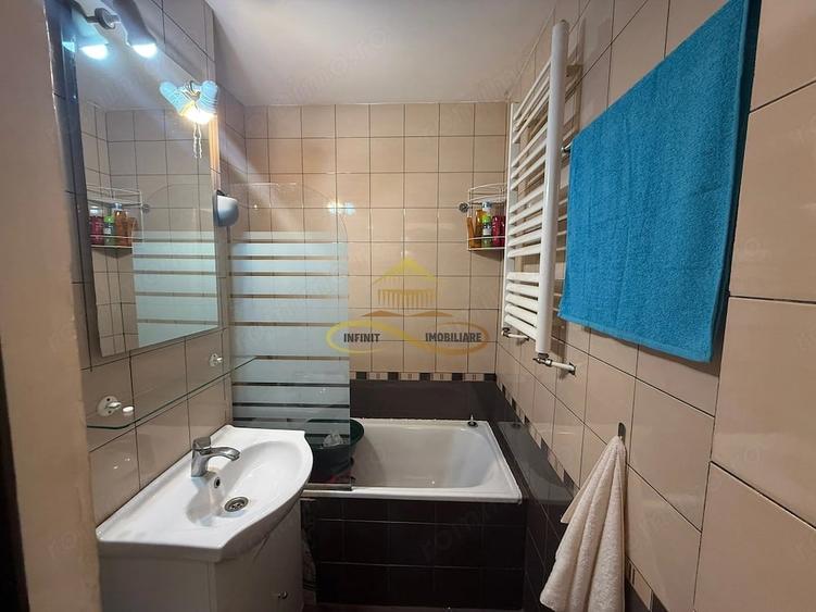 Apartament cu 2 camere decomandat în Cornișa
