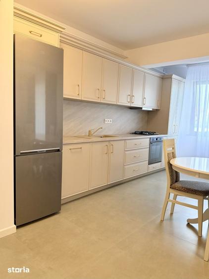 Apartament cu 3 camere în Soarelui