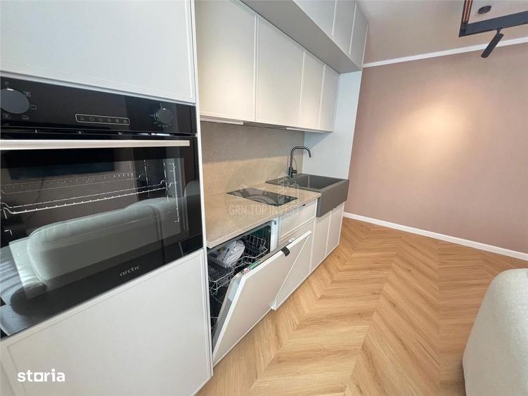 Apartament cu 3 camere, mobilat în Sub Arini