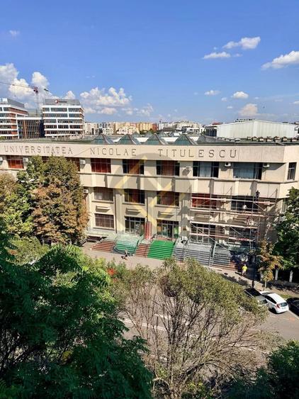 Apartament cu 3 camere decomandat, mobilat în Timpuri Noi