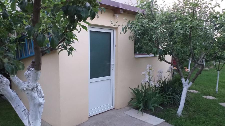 Casă cu 2 camere în Central