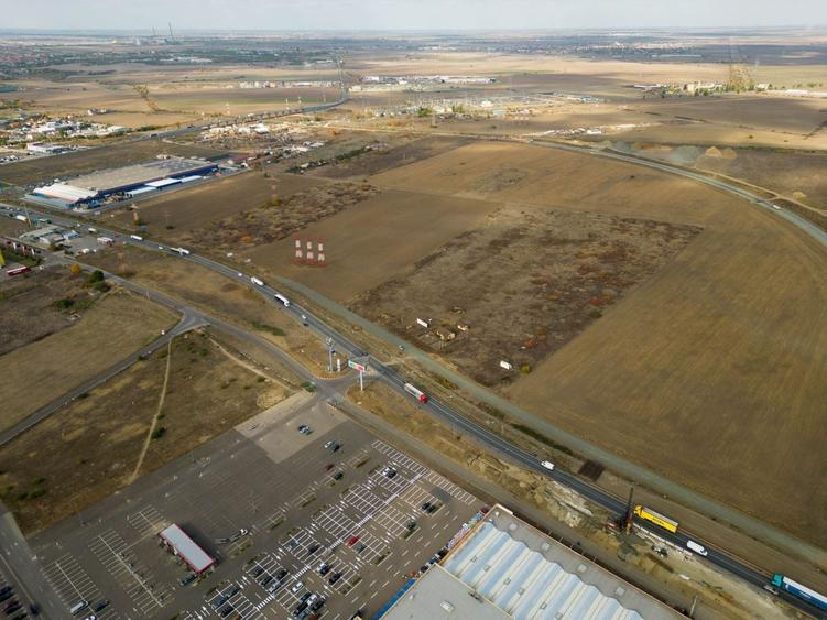 Teren agricol extravilan de 55340 mp, în Micălaca