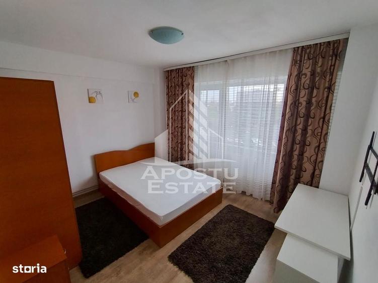Apartament cu 3 camere în Circumvalațiunii