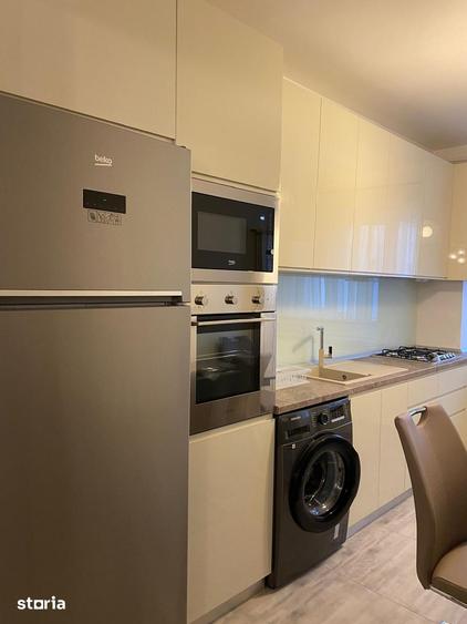 Apartament cu 3 camere, mobilat în Vest