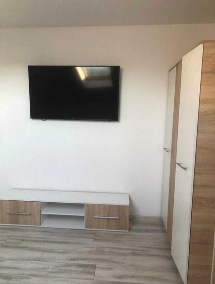 Apartament cu 2 camere decomandat în Valea Adâncă