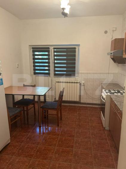 Apartament cu 3 camere si parcare la Vila, zona Iris. - 11