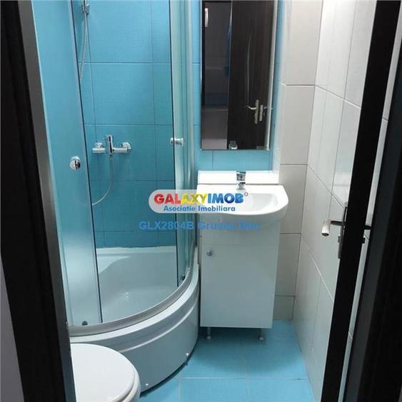 Apartament cu 4 camere decomandat, mobilat în Tineretului
