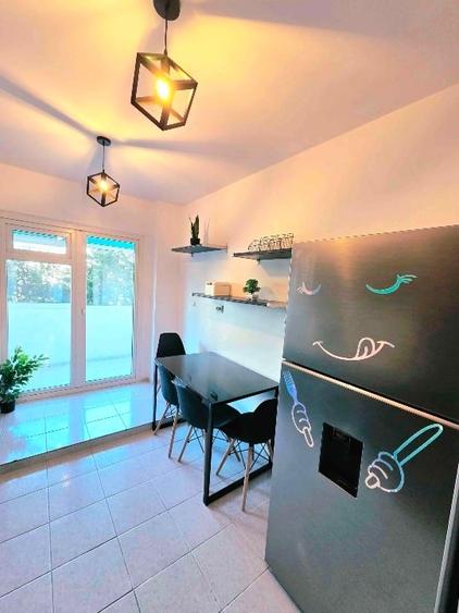 Apartament cu 3 camere decomandat, mobilat în Pantelimon