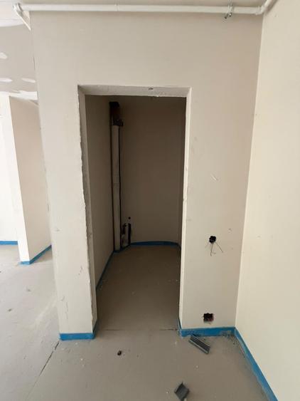 Apartament cu 2 camere semidecomandat în Florești