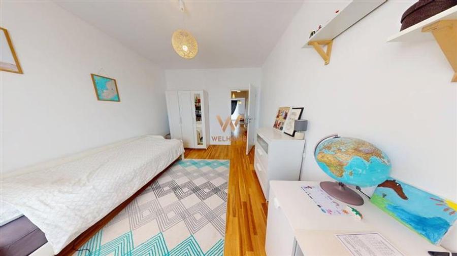 Apartament cu 3 camere decomandat, mobilat în Șelimbăr