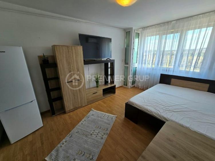 Garsonieră în Podu Roș