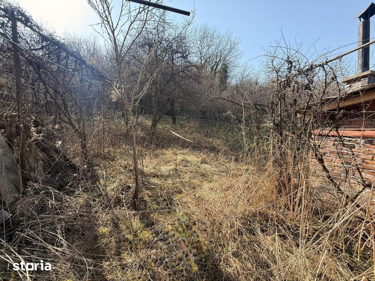 Casă cu 5 camere cu Teren 532 Mp în Gruia