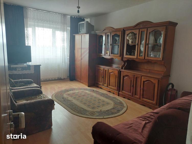 Apartament cu 2 camere decomandat în Caransebeș