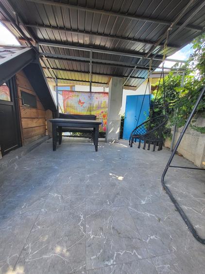 Casă cu 4 camere în Exterior Vest
