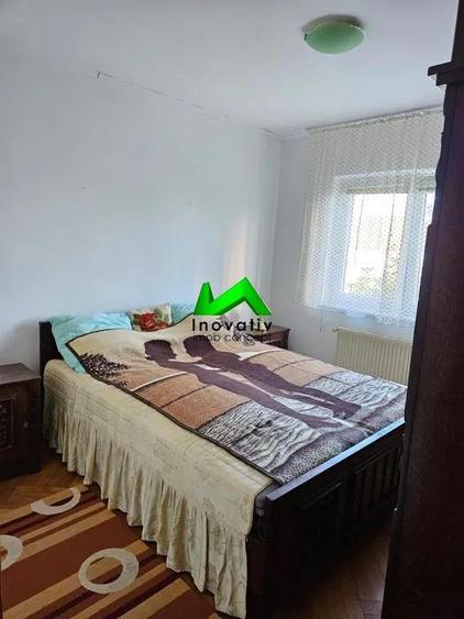 Apartament cu 3 camere decomandat, mobilat în Central