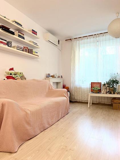 Apartament cu 2 camere semidecomandat în Timpuri Noi