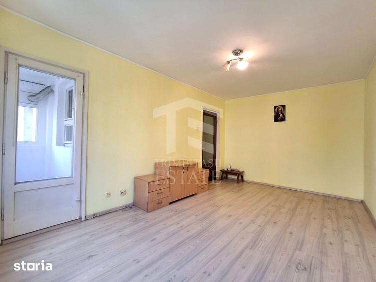 Apartament cu 3 camere decomandat, mobilat în Pantelimon