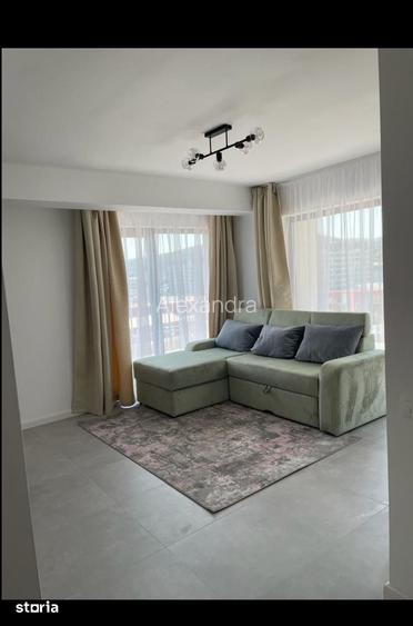 Apartament cu 3 camere! Zona Vivo! Totul nou !