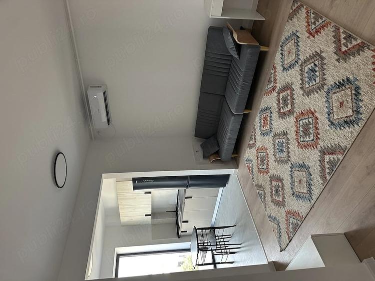 Apartament cu 2 camere decomandat în Titan