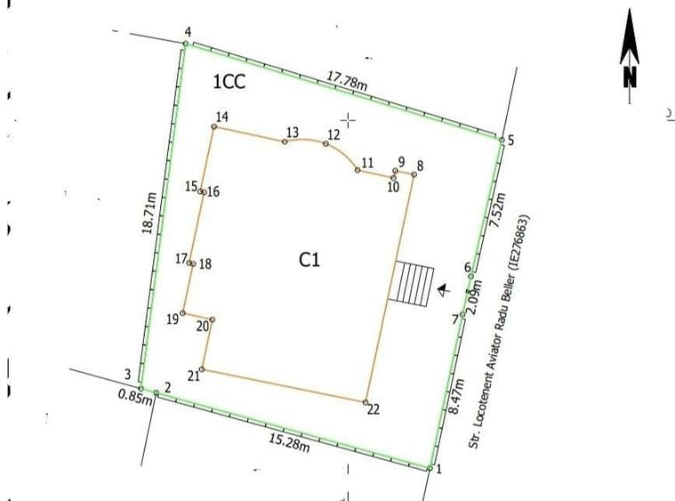 Casă cu 8 camere cu Teren 307 Mp în Primăverii
