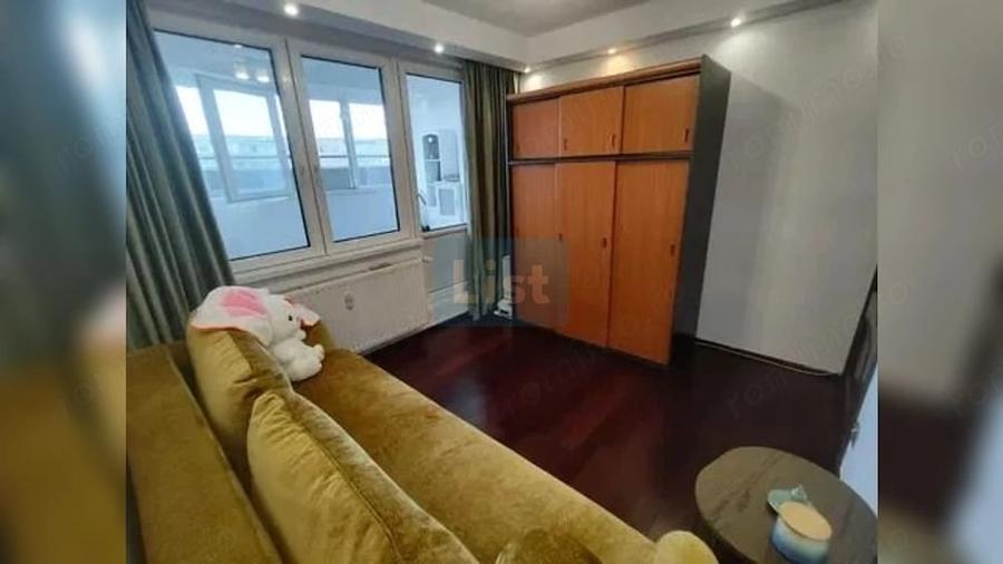 Apartament cu 3 camere decomandat în Militari