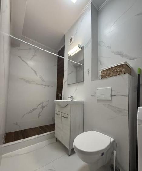 Apartament cu 2 camere decomandat, mobilat în Pipera