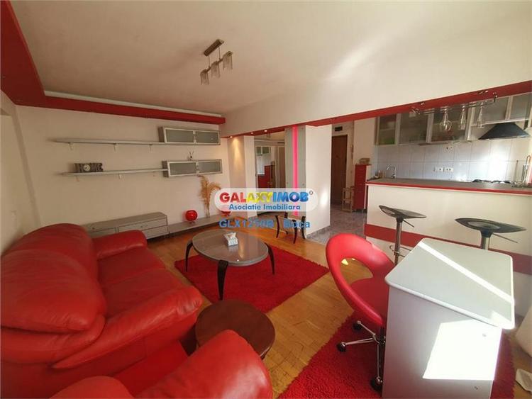 Apartament cu 3 camere semidecomandat, mobilat în Titan