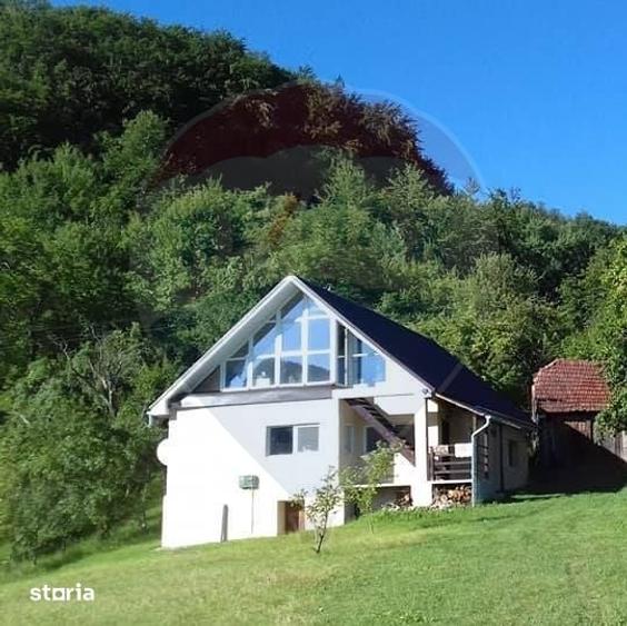 Spațiu comercial, de 180 mp, în Bratca