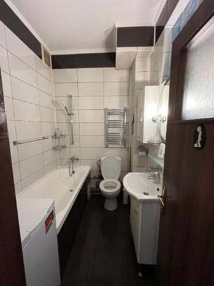 Apartament cu 2 camere decomandat, mobilat în Podul de Fier