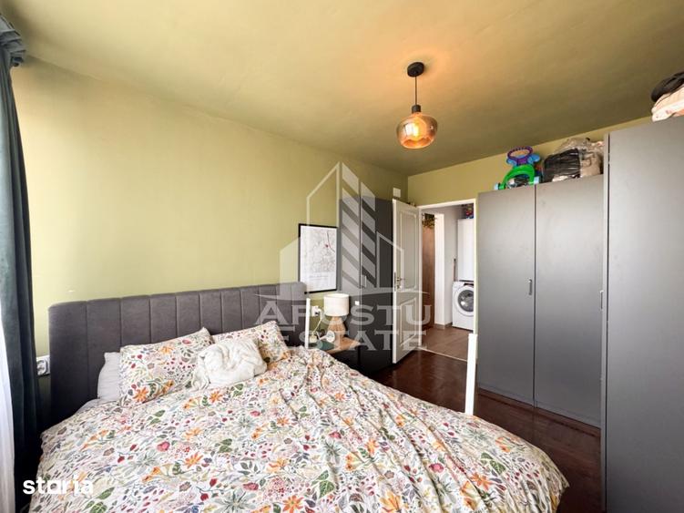 Apartament cu 2 camere semidecomandat în Central