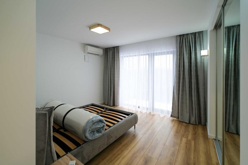 Casă individuală cu 4 camere cu Canalizare în Corbeanca