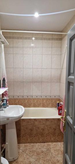Apartament cu 3 camere decomandat în Mărăști