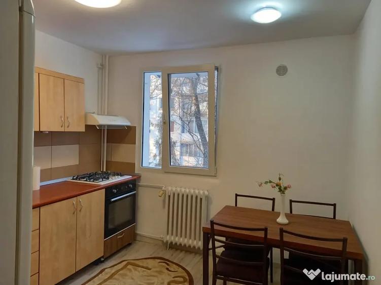 Apartament cu 2 camere decomandat în Brâncoveanu
