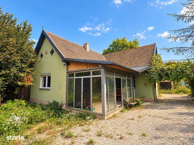 Casă cu 3 camere în Stupini